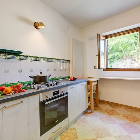 Casa Mondragon In - Happy Feriehus *
