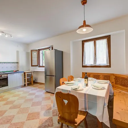 Casa Mondragon In - Happy Feriehus