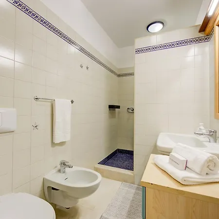 Casa Mondragon In - Happy * Lazise